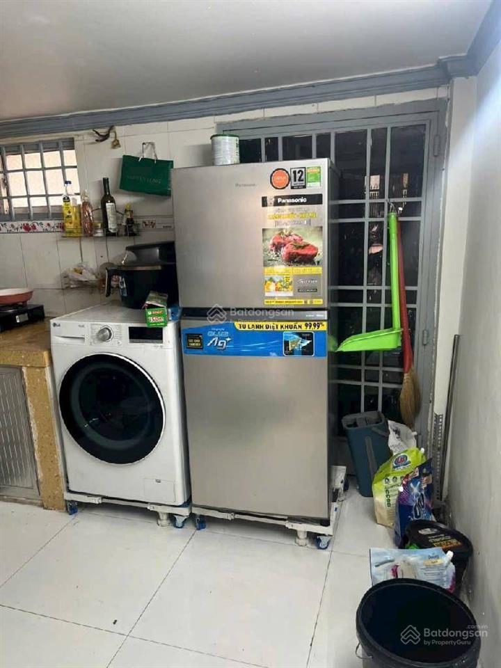 Bán nhà quận 8, hẻm xe tải 10m, liên tỉnh 5, dt 3,5m x11m , 3 tầng, 5,8 tỷ. hot