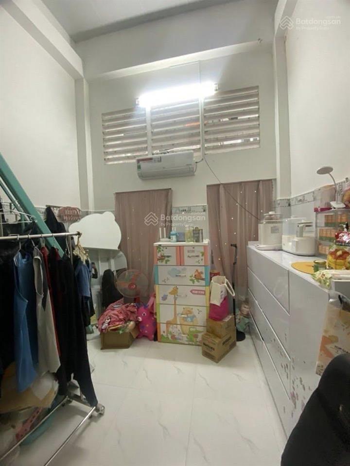 Nhà quận 8, phong phú, 3 tầng, dt 3,3 x 7m, nhỉnh 3,5 tỷ