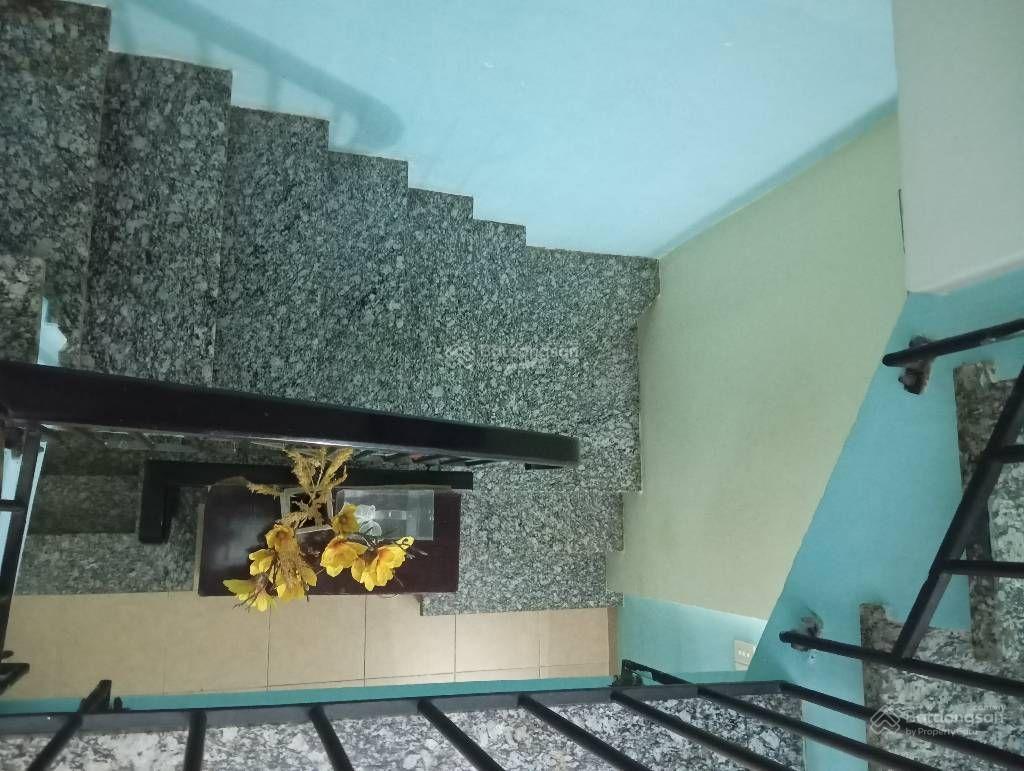 Bán nhà quận 10, lý thái tổ, 4 tầng dt(3,5x10), nhỉnh 6,8tỷ.