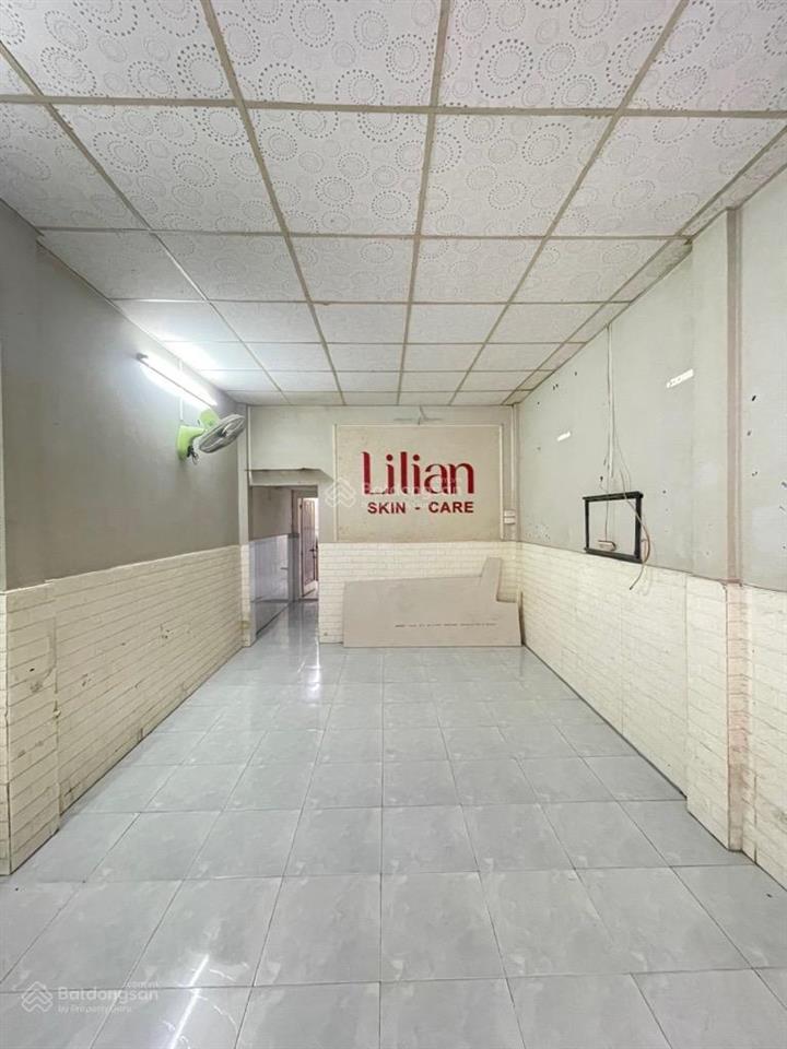 Bán nhà 53m2 lý thái tổ quận 10, hẻm xe hơi 5m, giá chỉ 7,x tỷ