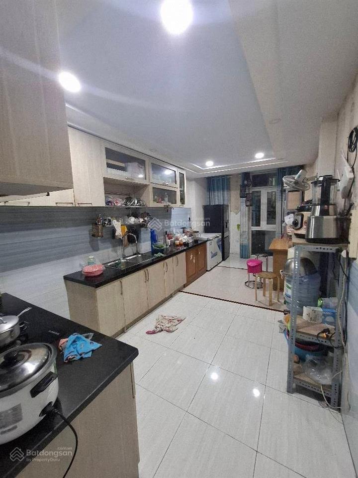 Bán nhà quận 8, bông sao, 4 tầng, dtsd 140m2, 6,1 tỷ.