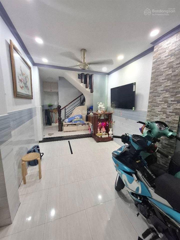 Bán nhà quận 8, bông sao, 4 tầng, dtsd 140m2, 6,1 tỷ.