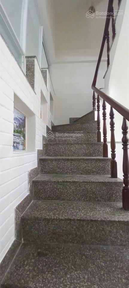 Bán nhà quận 10, lê hồng phong, dtsd 110m2, 3 tầng, 7,8 tỷ