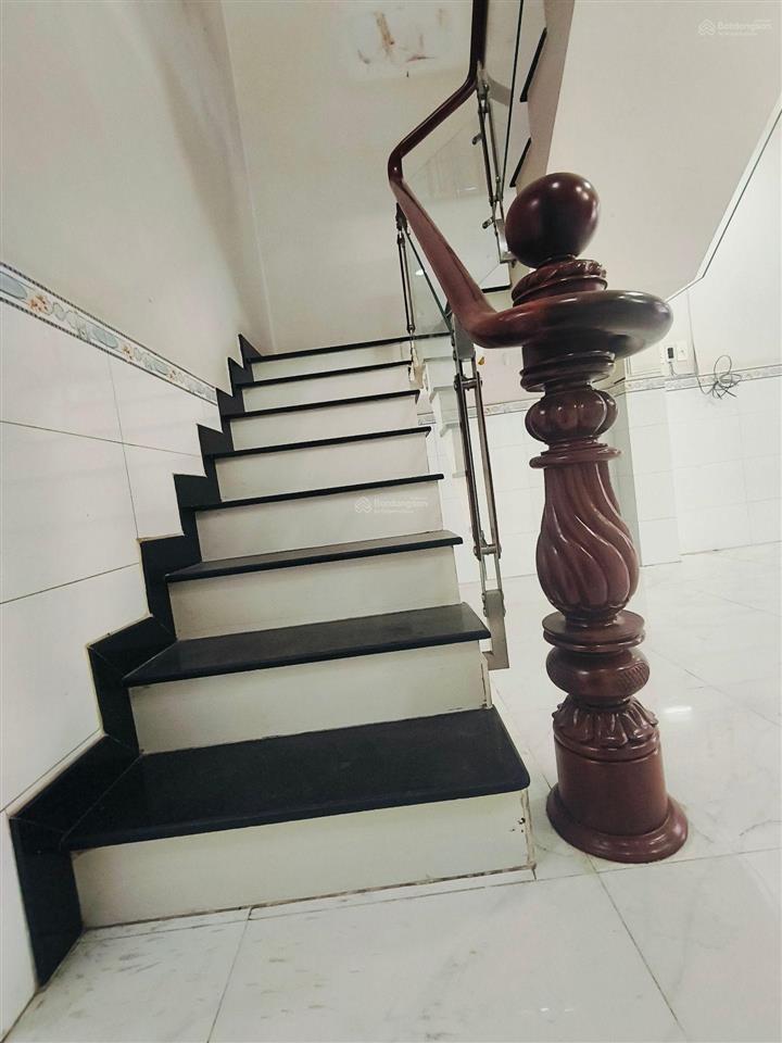 Bán nr 2pn, 2wc giá siêu hời 5,9 tỷ tại dương bá trạc, p9, q8, tp.hcm