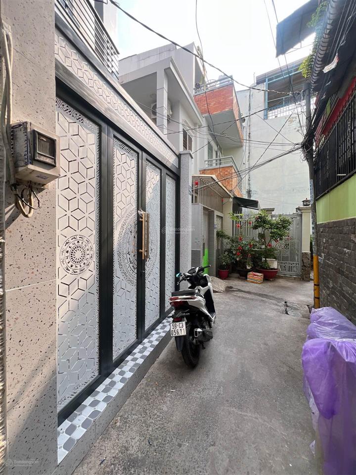 Bán nhà tại phạm thế hiển, 7,8 tỷ, 74m2, 4 tầng, 7pn, 7wc, giá cực chất