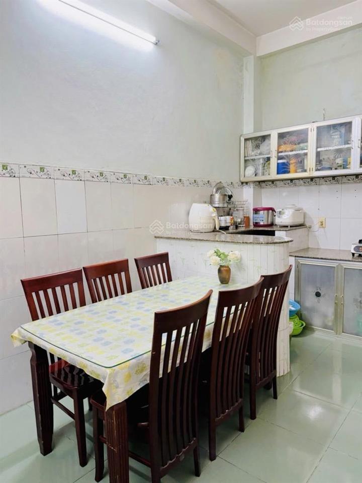 Nhà dương bá trạc, 4 tầng, dt 4x20m, xe hơi đỗ cửa. nhỉnh 10 tỷ
