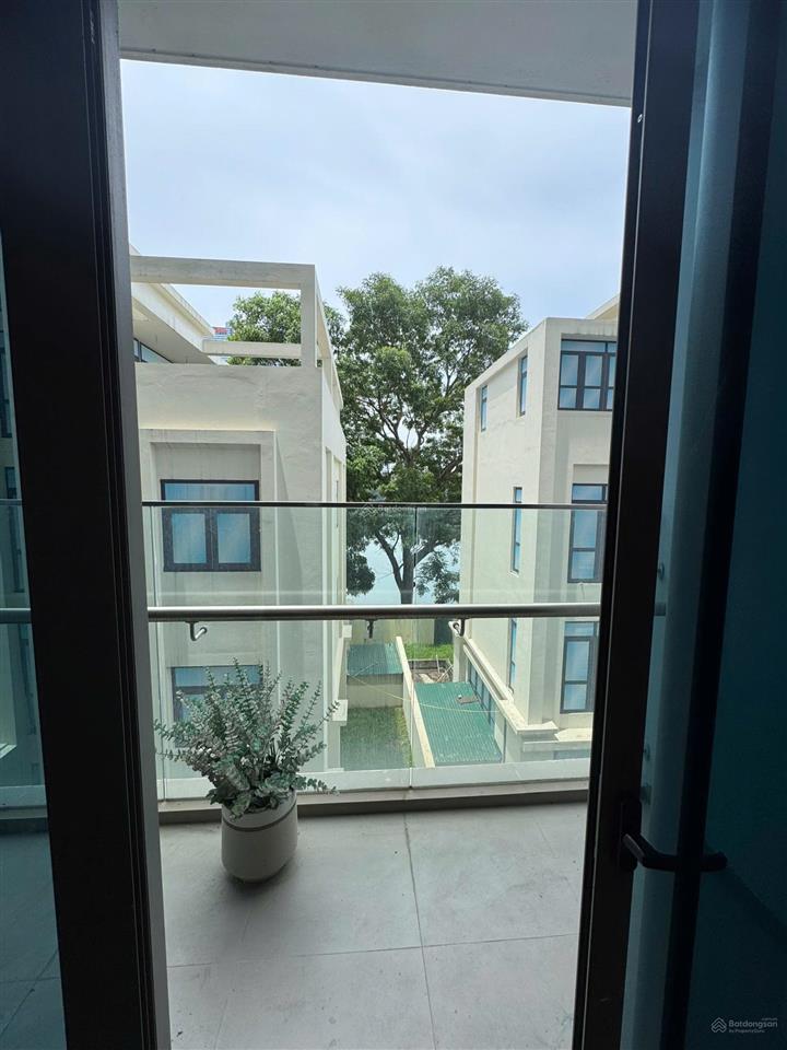 Bán căn 97m2 view hồ cccc diamond park plaza, láng hạ, thành công, ba đình, hà nội