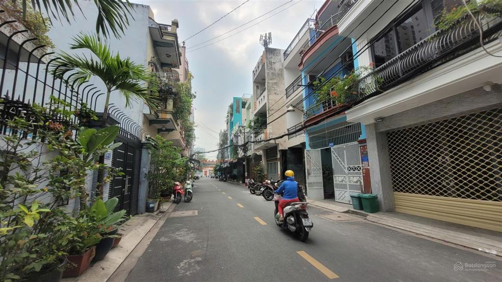 Hxh 8m thông lũy bán bích, giáp khu bàu cát tân bình  4mx15.5m  nhà kiên cố 2 lầu, st  9.2 tỷ tl