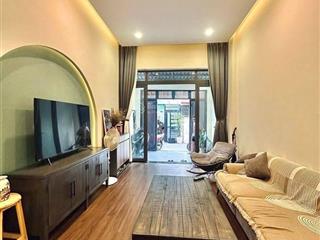 Bán nhà quận 7 lâm văn bền gần lotte 53m2, ngang 5m dài 10m, 3 tầng, 4 phòng ngủ, chỉ 6 tỷ nhỉnh