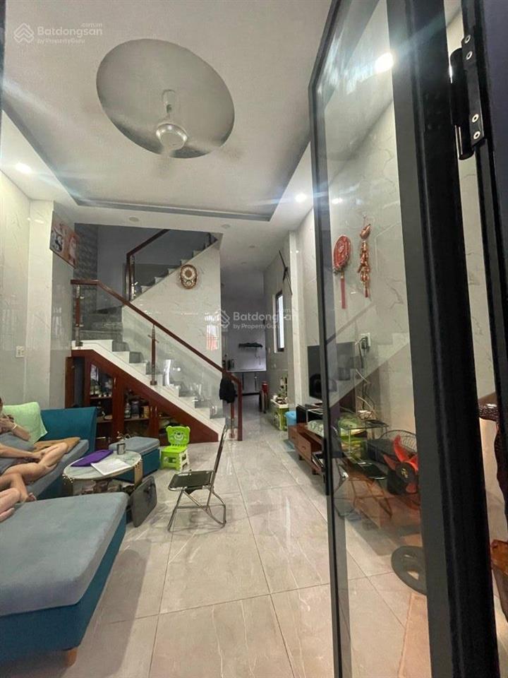 Nhà hiếm bán sát mặt tiền lâm văn bền, đường số tân quy, 2 phòng ngủ sổ hồng riêng nhỉnh 3 tỷ