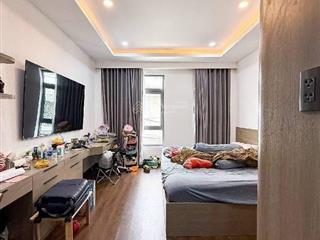 Nhà mới chính chủ vào ở ngay quận 7 cạnh lotte, him lam, 3 tầng 4 phòng chỉ 6 tỷ nhỉnh