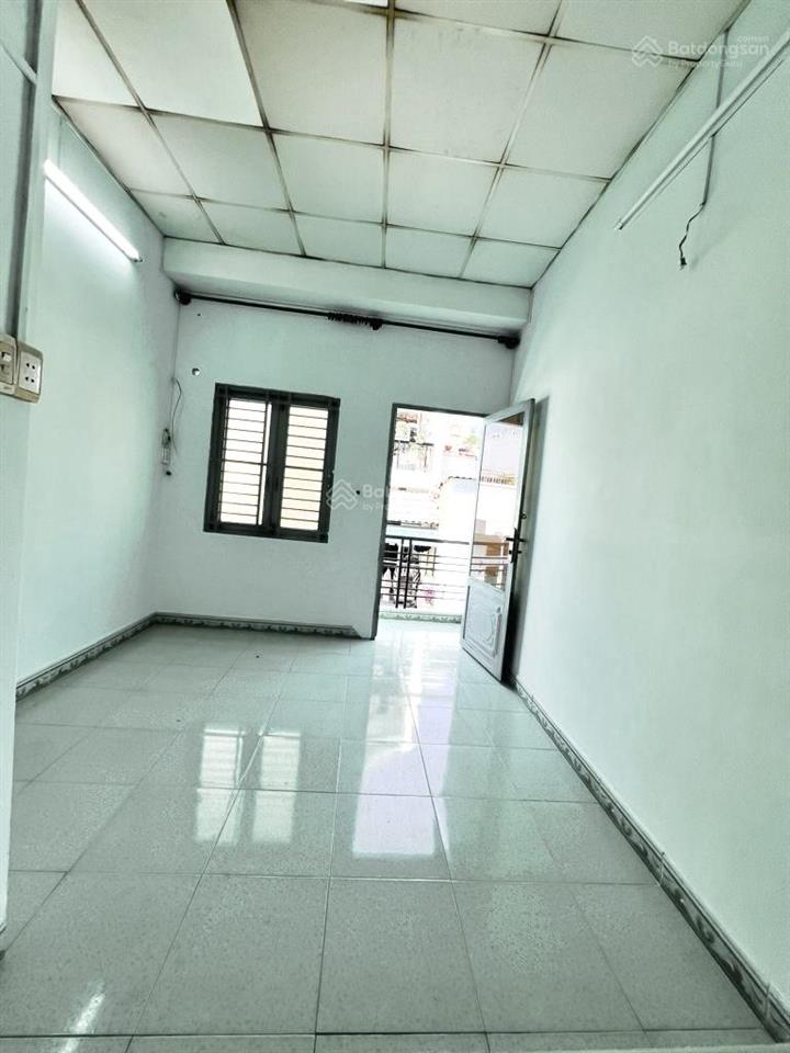 Giữa lòng quận 7, chủ gửi em 1 căn nhà nhỏ xinh đầy đủ tiện nghi vừa ở vừa kinh doanh