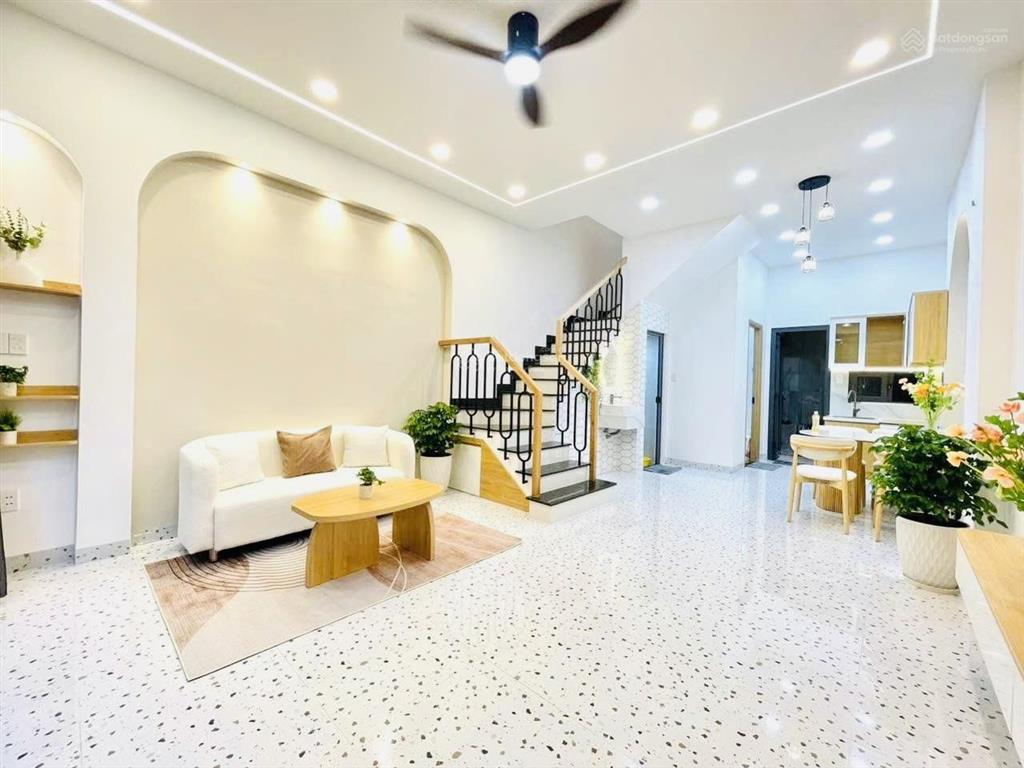 Bán nhà nguyễn thị thập, 74m2 ngang 5m chính chủ 6,6 tỷ