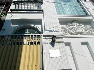 Nhà huỳnh tấn phát quận 7, ngang 4,7 dài 10m 3 pn chỉ 5 tỷ nhỉnh