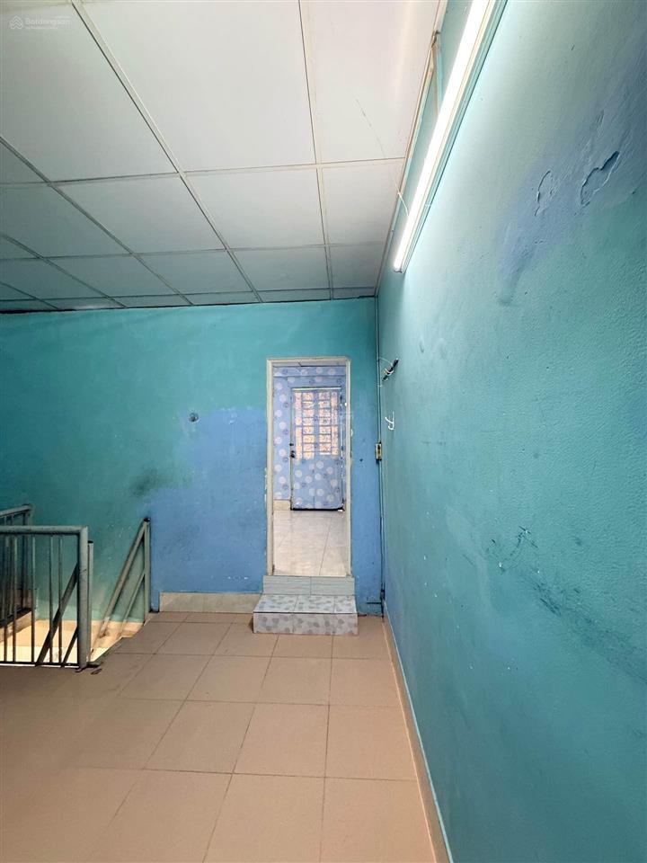 Chính chủ bán nhà 50m ra mặt tiền lê văn lương 3,5x9m
