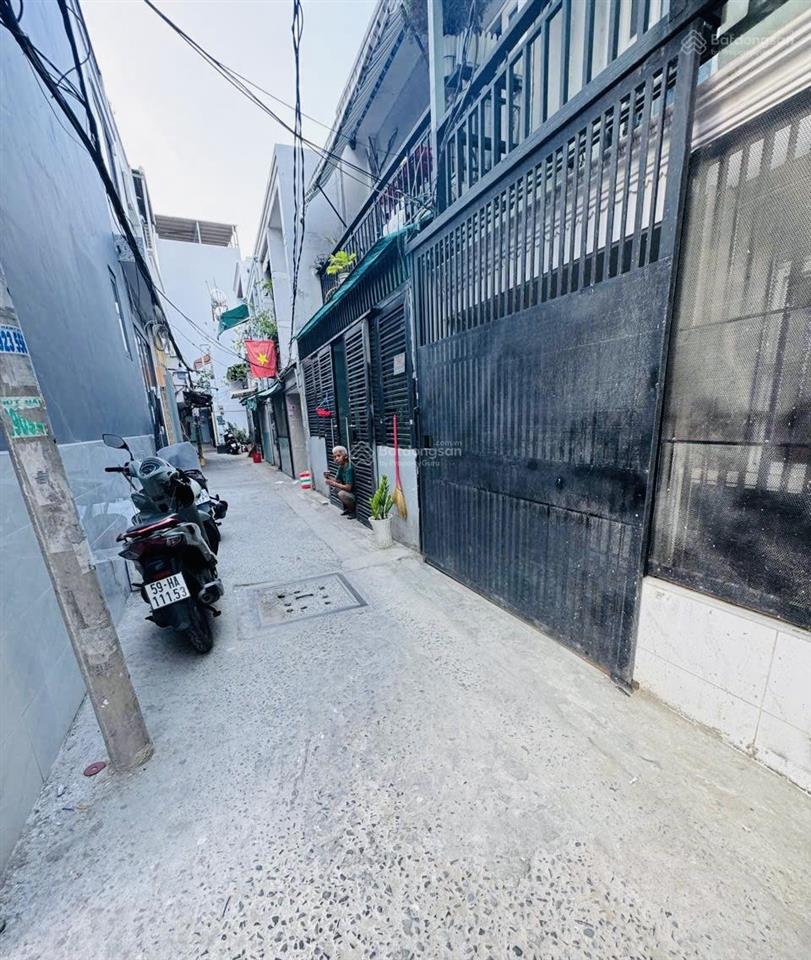 Bán nhà khu bộ công an quận 7 giá đầu tư