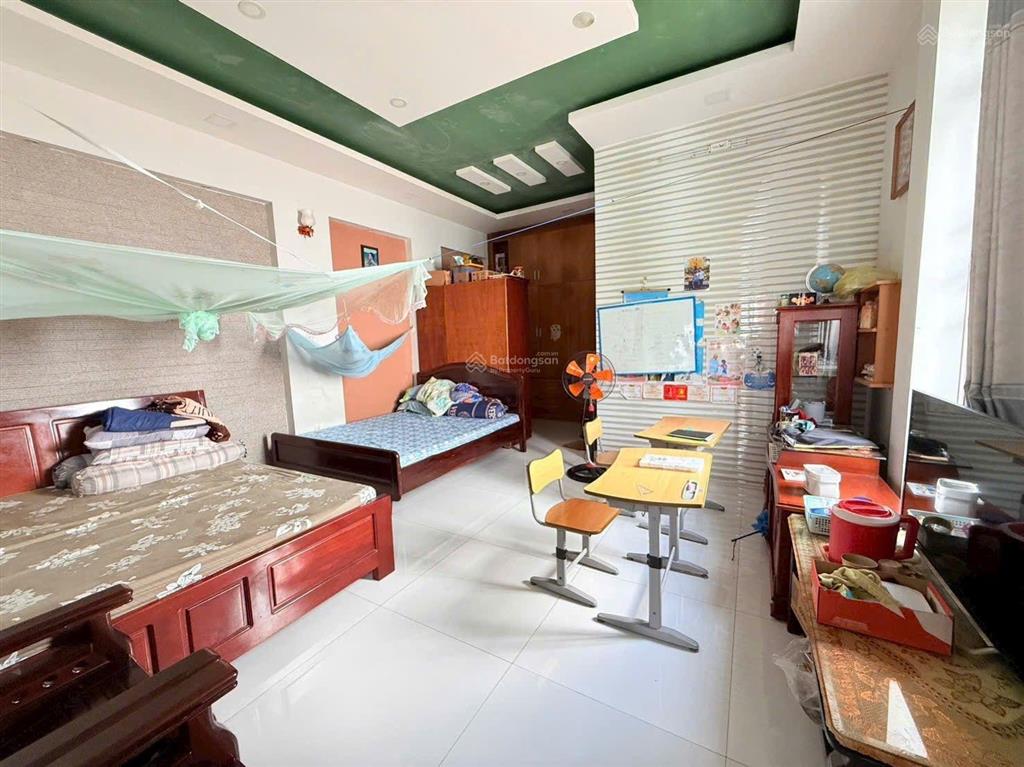 Căn góc 2mt thoáng kinh doanh sầm uất  ngay hoàng diệu 2  3 tầng  94m2  4pn chỉ 13,6 tỷ tl