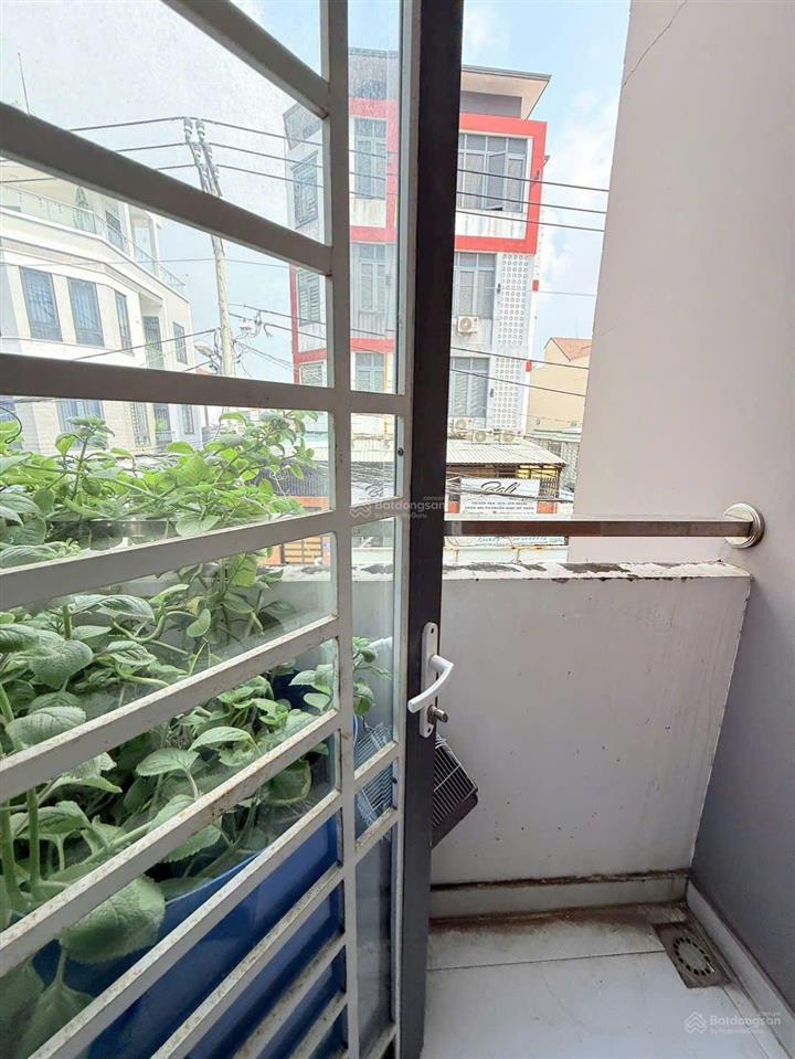 Căn góc 2mt thoáng kinh doanh sầm uất  ngay hoàng diệu 2  3 tầng  94m2  4pn chỉ 13,6 tỷ tl