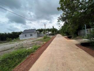 Bán đất 150m2 tại ấp dên dên, thị trấn tân phú, đồng phú, 800 triệu