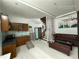 Cho thuê nhà riêng ngõ 255 lĩnh nam phường vĩnh hưng 5 tầng full đồ giao thông thuận tiện