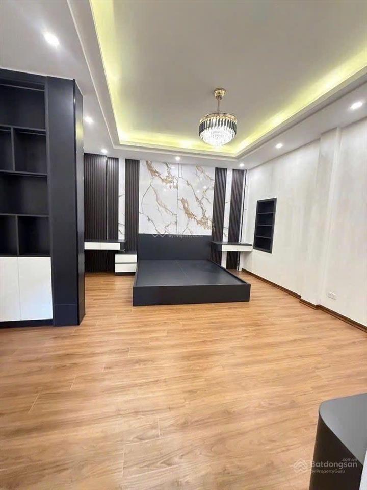 Cho thuê nhà 5 tầng tại phố trần khát chân  lò đúc  trung tâm hai bà trưng  đủ đồ, ở ngay