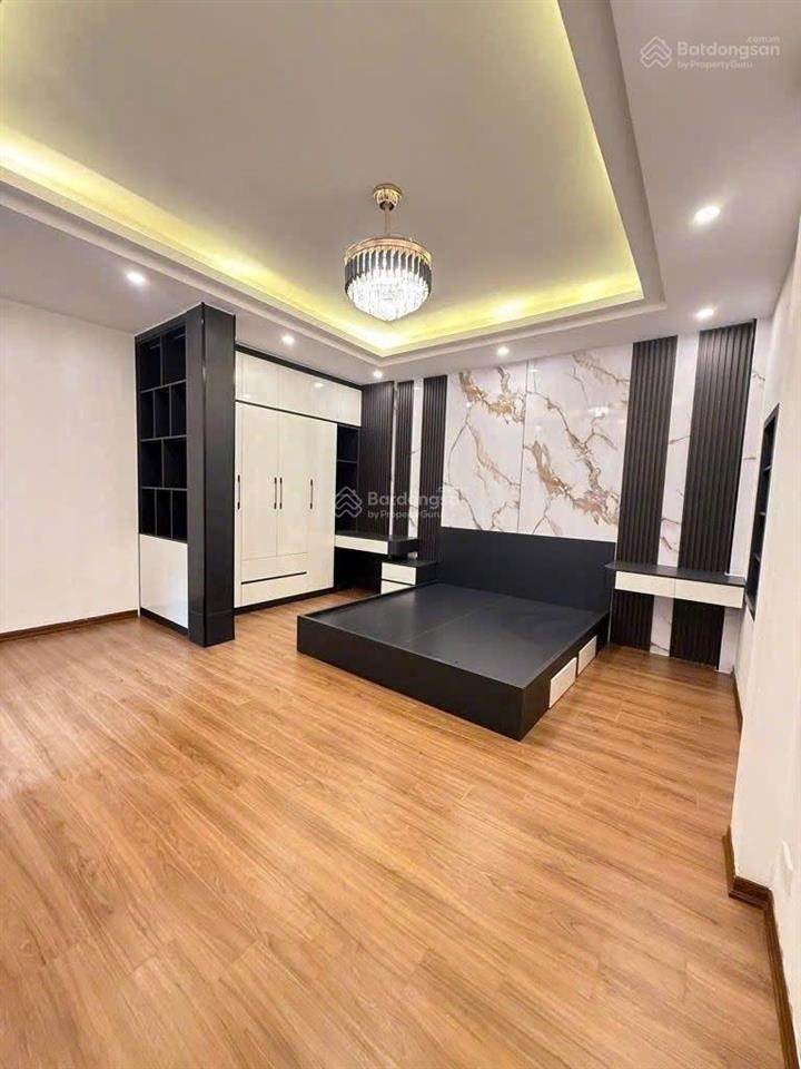 Cho thuê nhà 5 tầng tại phố trần khát chân  lò đúc  trung tâm hai bà trưng  đủ đồ, ở ngay