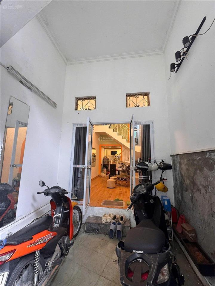Cho thuê nhà riêng minh khai  hai bà trưng  ngõ oto sát cửa  full đồ vào ở ngay  an ninh tốt
