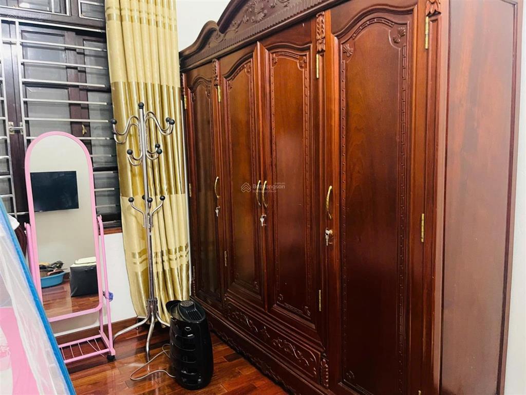 Cho thuê nhà riêng phố trần khát chân  hai bà trưng đủ đồ, xách vali ở ngay  an ninh tốt