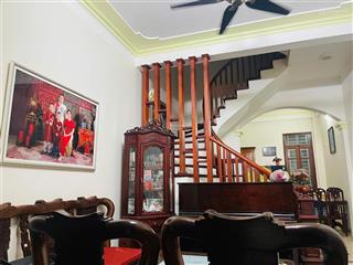 Cho thuê nhà riêng phố trần khát chân  hai bà trưng đủ đồ, xách vali ở ngay  an ninh tốt