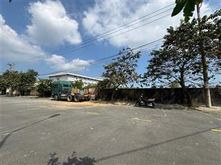 Cho thuê mặt bằng sân thể thao,bãi tập kết vật liệu,.tại hải châu,đà nẵng.diện tích 5000m2