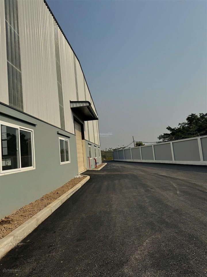 Chính chủ cho thuê kho xưởng dt 1000m2 tại văn giang