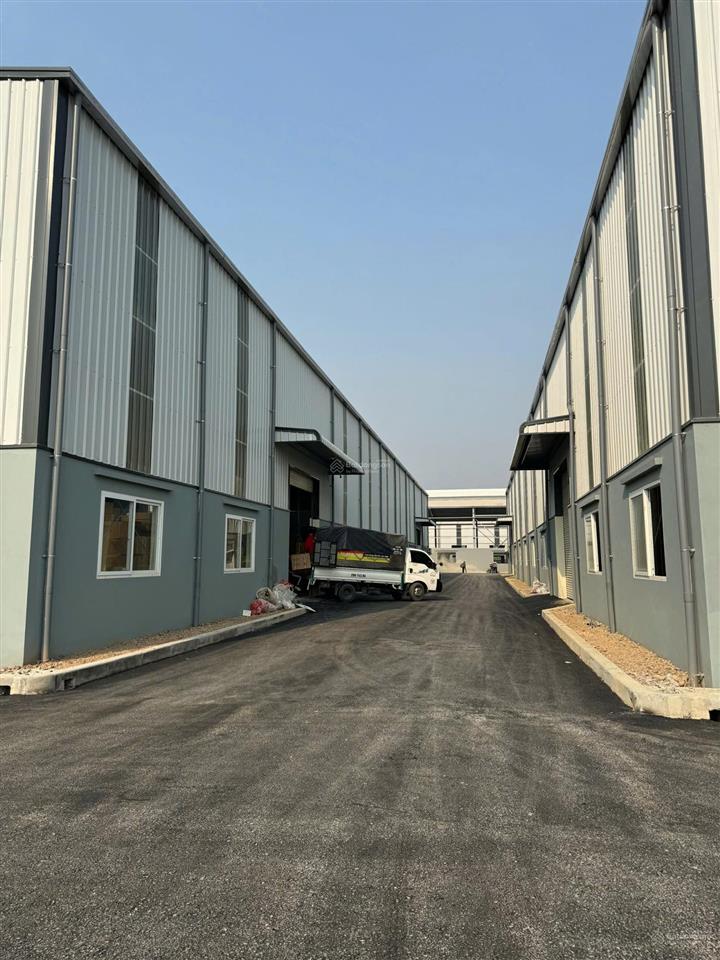 Chính chủ cho thuê kho xưởng dt 1000m2 tại văn giang