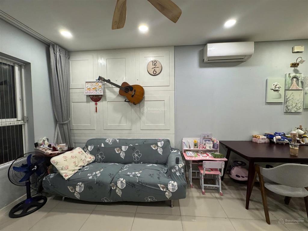 Bán ch sẵn sổ dragon hill 2  2pn 2wc 71m2, giá 4.750 tỷ gọi ngay  0706 334 *** tú