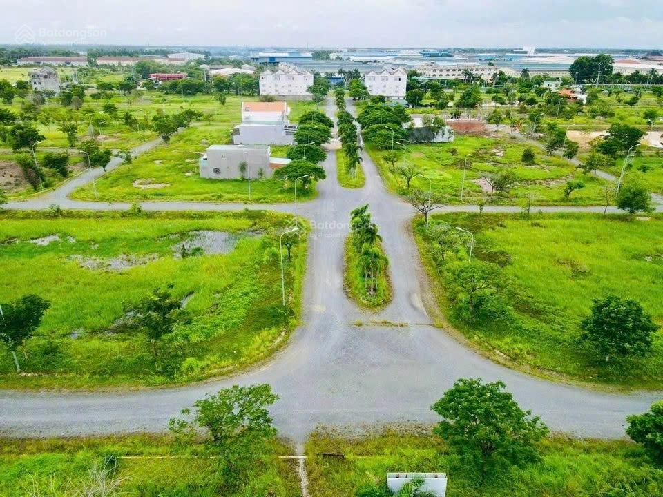 Daresco lô góc 7,5x20m hơn 1tỷx lk vin tân mỹ, đối diện kcn đức hòa 3, nằm trên đường vành đai 3,4