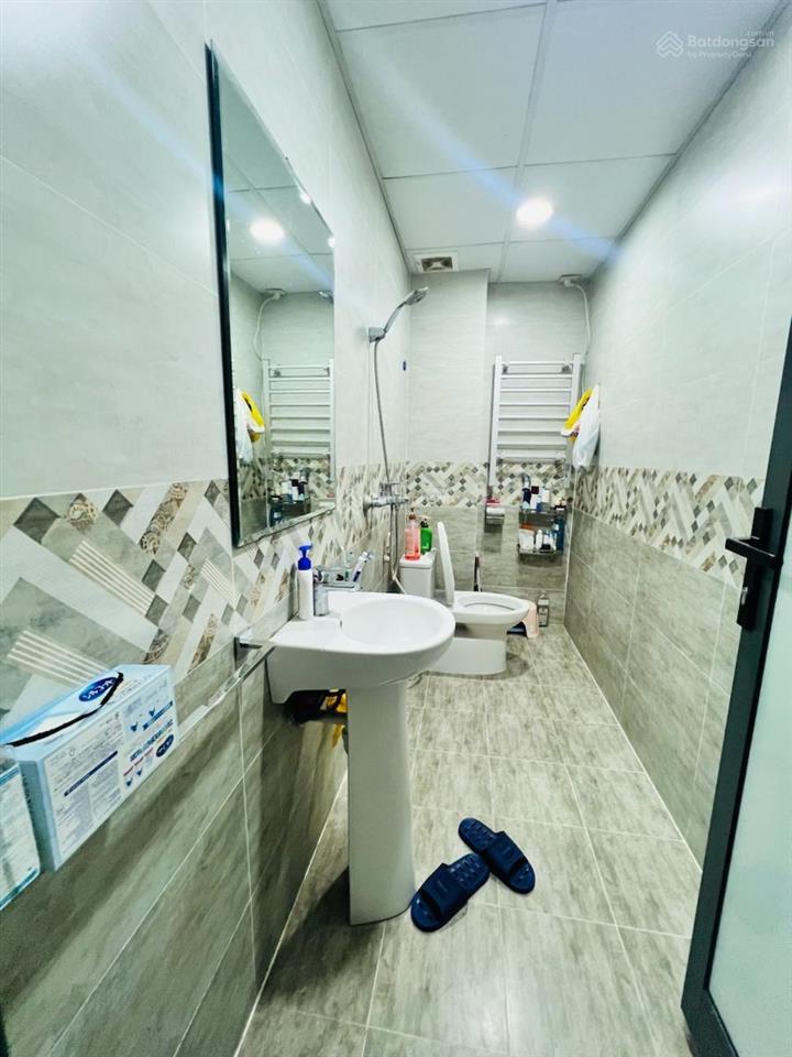 Bán nhà độc quyền kđt đại kim  hoàng mai  vỉa hè  ô tô tránh. dt 64m2 x 5 tầng. giá 21 tỷ