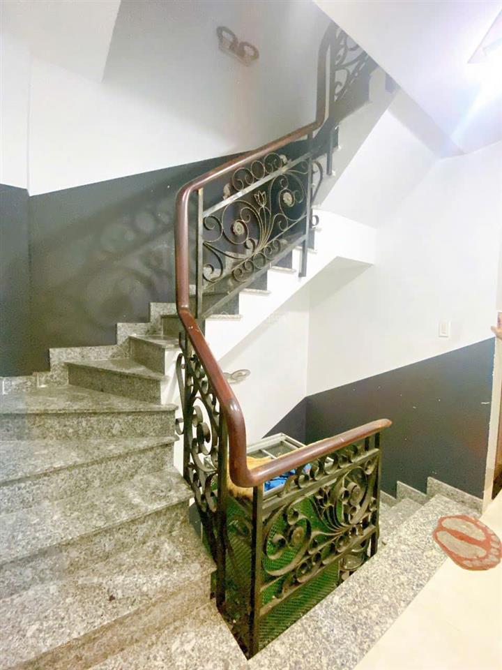 Siêu vị trí gần mặt tiền hẻm 7m 5 tầng full phòng master