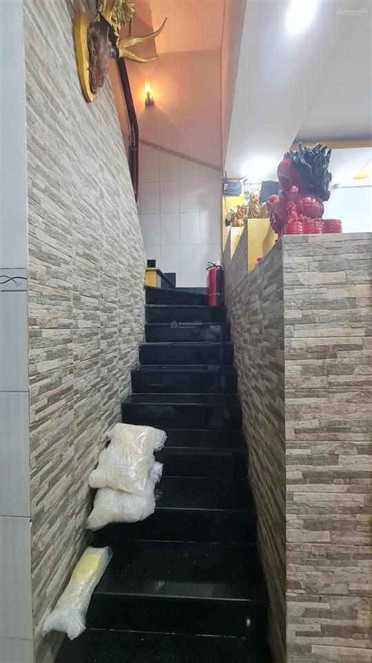 Nhà btct 4 phòng ngủ không gian tâm linh nhỉnh 5 tỷ #237