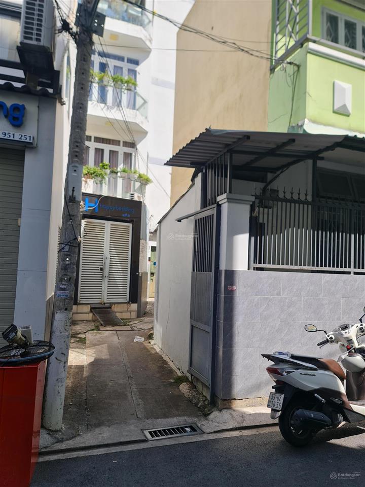 Nhà 3 mặt tiền ngang khủng 9,25m giá mềm #240