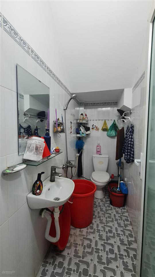 Nhà btct 4 phòng ngủ không gian tâm linh nhỉnh 5 tỷ