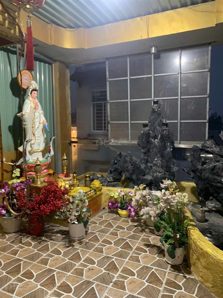 Nhà btct 4 phòng ngủ không gian tâm linh nhỉnh 5 tỷ