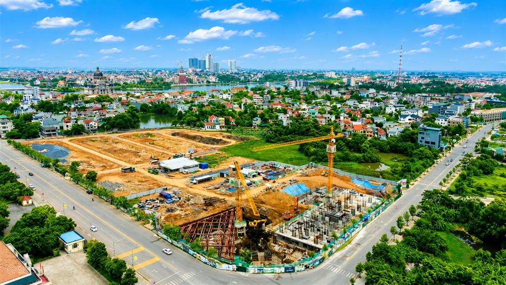 Bán hàng ngoại giao cc đông nam việt trì giá chỉ hơn 40tr/m view công viên văn lang.  0768 194 ***