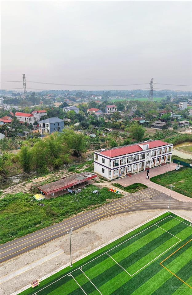 Chính chủ bán lô đất xã tam dương ngay gần đường 310 giá chỉ 9** triệu.  0768 194 ***