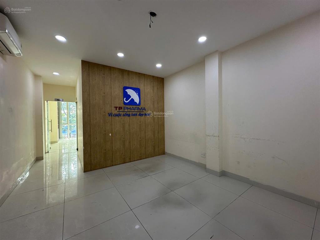 Văn phòng cho thuê ngay đường thân nhân trung, tân bình giá chỉ 16tr/100m2