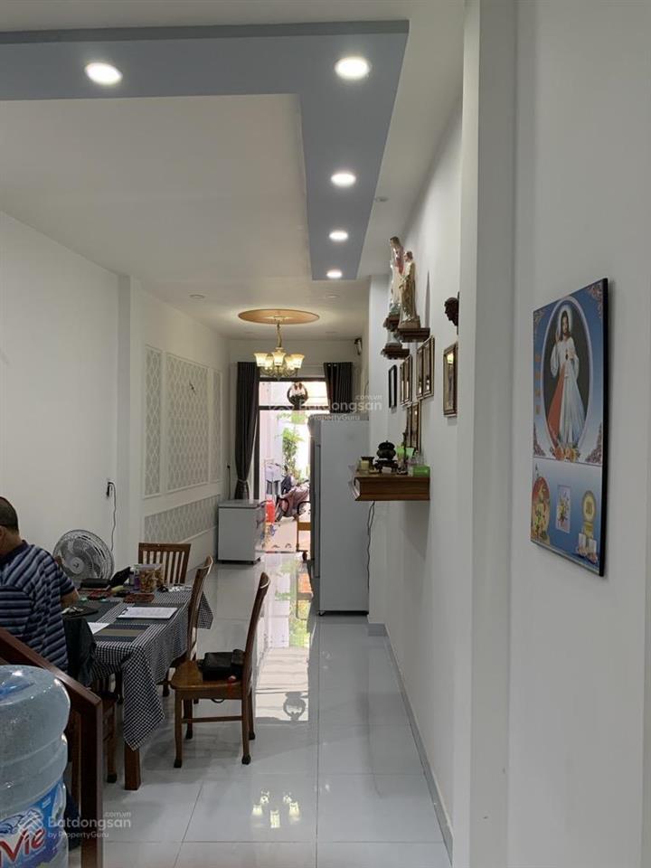 Bán nhà hẻm xe hơi hoàng hoa thám, nhà mặt hẻm to hiếm 92,5m2  nhà 2 tầng. giá 8,5 tỷ