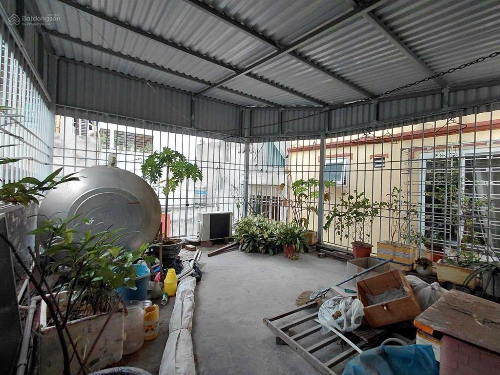 Cho thuê cả nhà ở ngõ 46 đặng văn ngữ 41m2x5tầng, giá 15.5tr/th