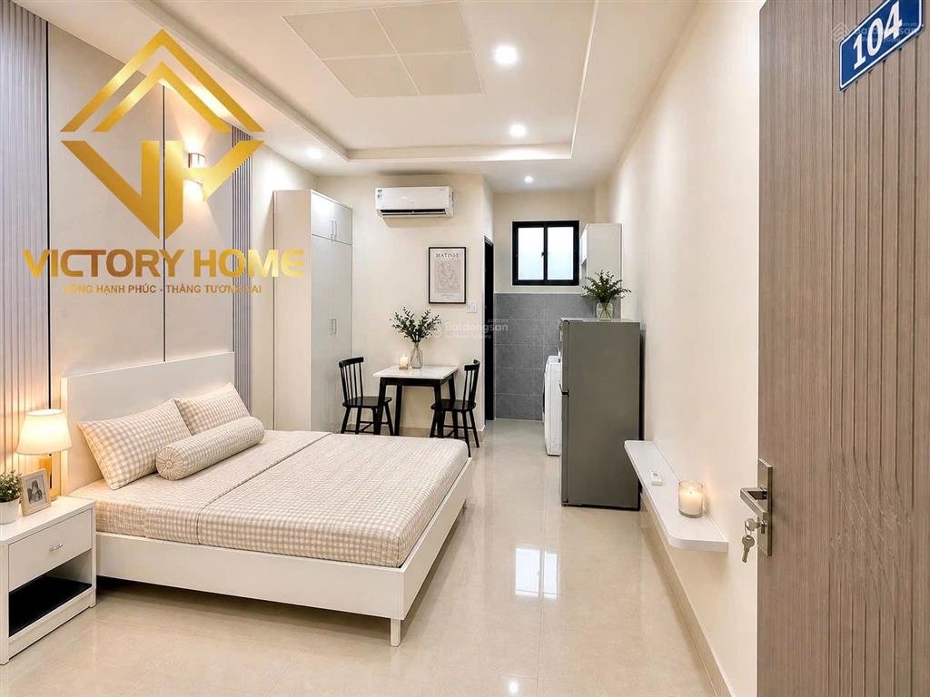 Nhà mới khai trương còn 1 studio full nội thất máy giặt riêng