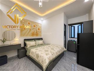 Studio full nội thất tone vàng ấm áp cực chill