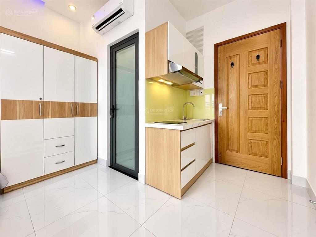 Căn hộ dịch vụ thích quảng đức phú nhuận, full nội thất, ban công thoáng đẹp