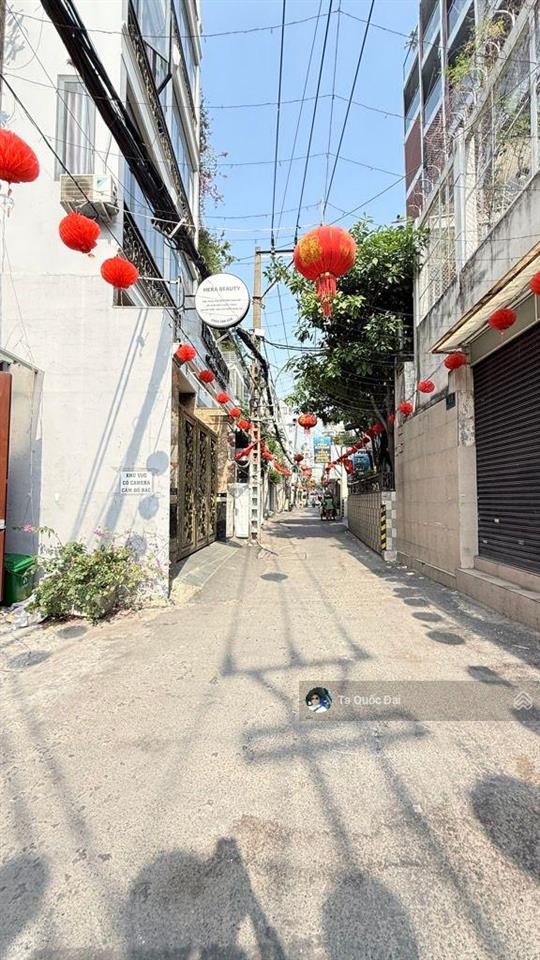 Phú nhuận  mt phan tây hồ  53.2m2  12.5 tỷ  2mt  thang máy  dt 40tr/tháng  nội thất siêu đẹp