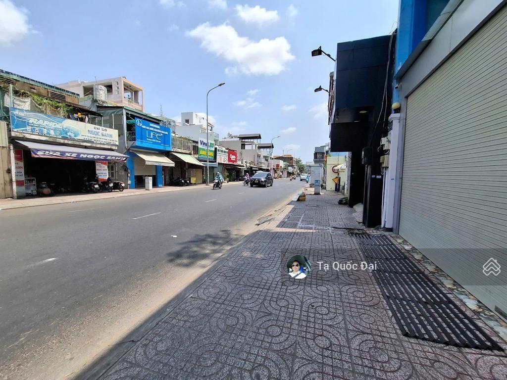 Quận phú nhuận  mặt tiền nguyễn kiệm  2 mt trước sau  99.6m2  17.5 tỷ